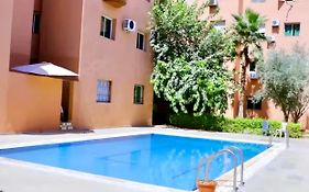 Appartement Moderne avec Piscine&Check-in Autonome